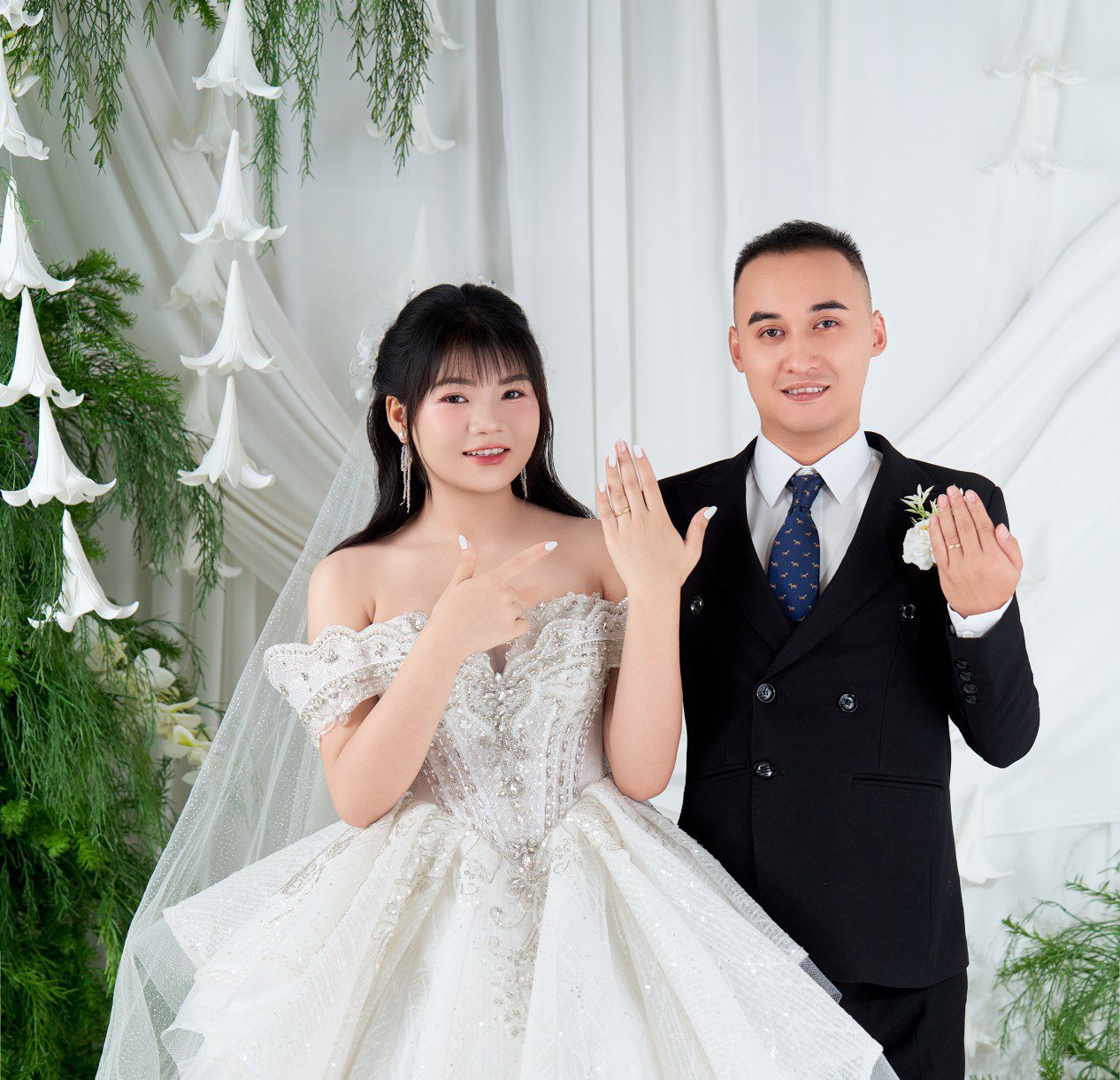 Lệ Quyên ❤️ Anh Tuấn