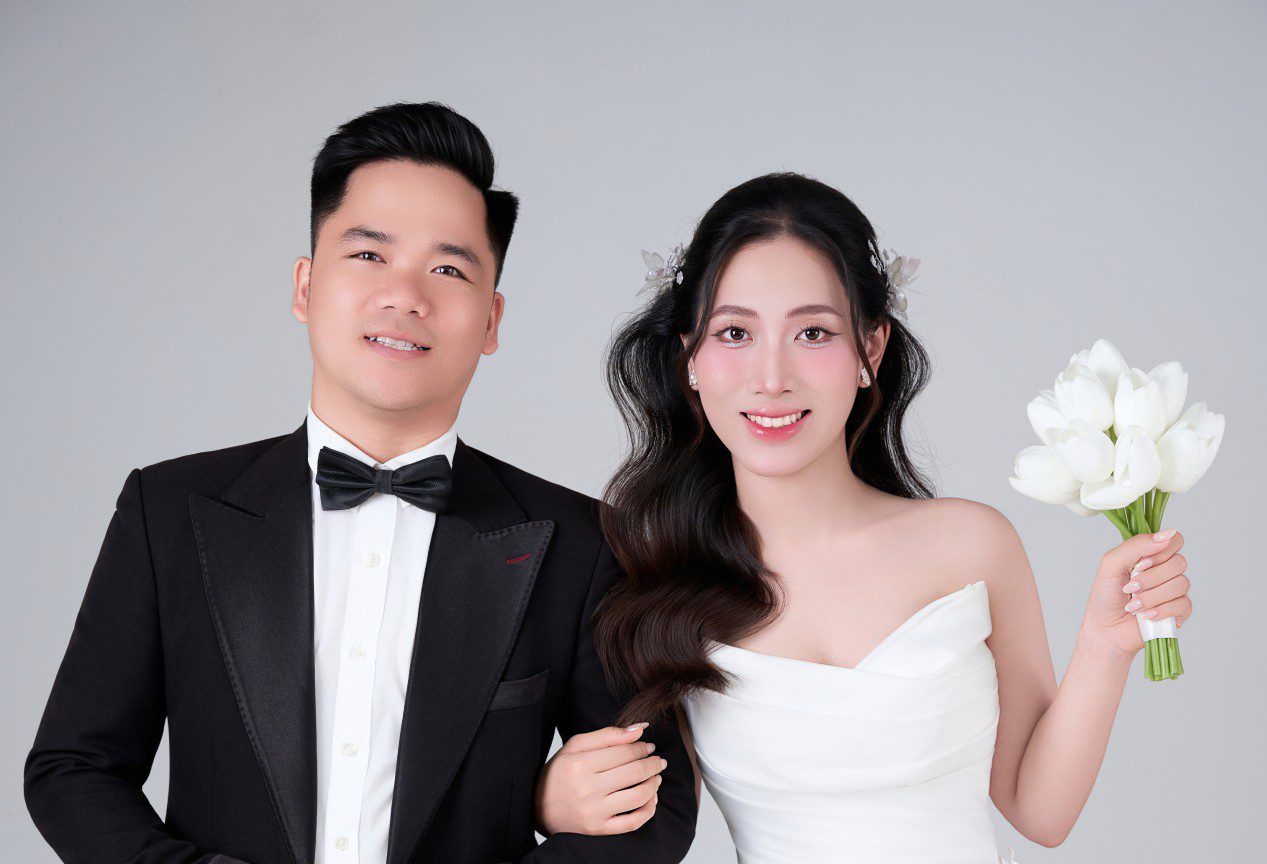 Vân Anh ❤️ Thế Thưởng