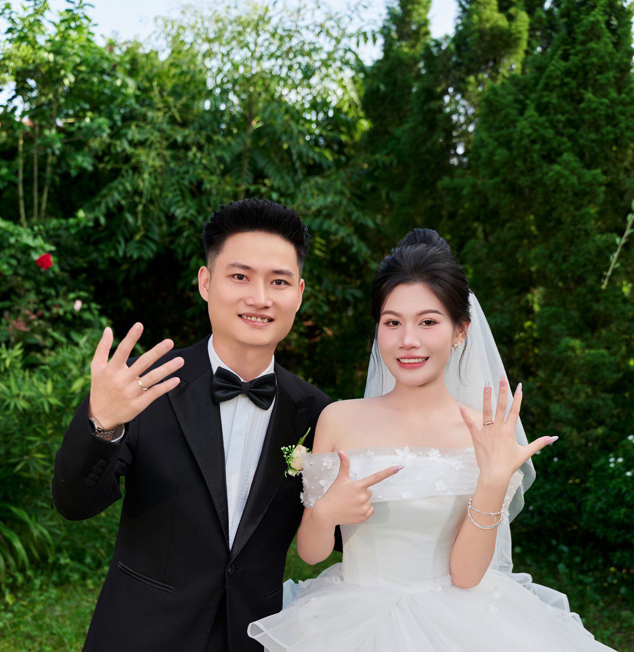 Thu Hằng ❤️ JingQuan